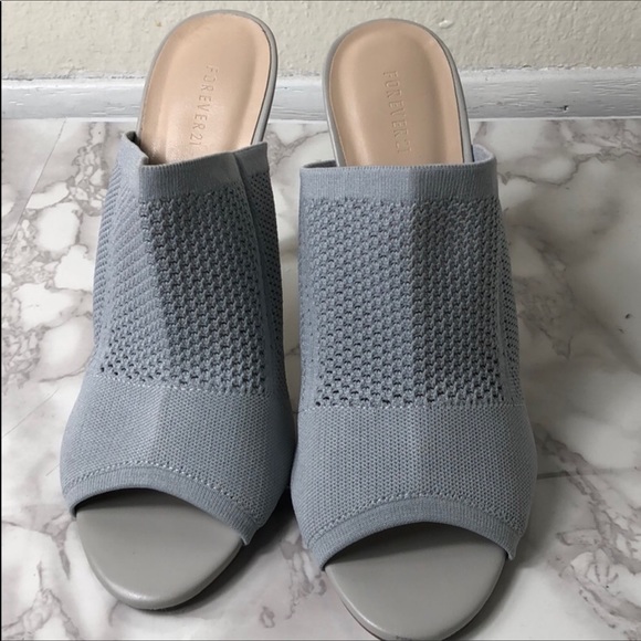 Baby blue / light gray mules - Picture 2 of 6